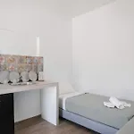Harokopou Apartmán *